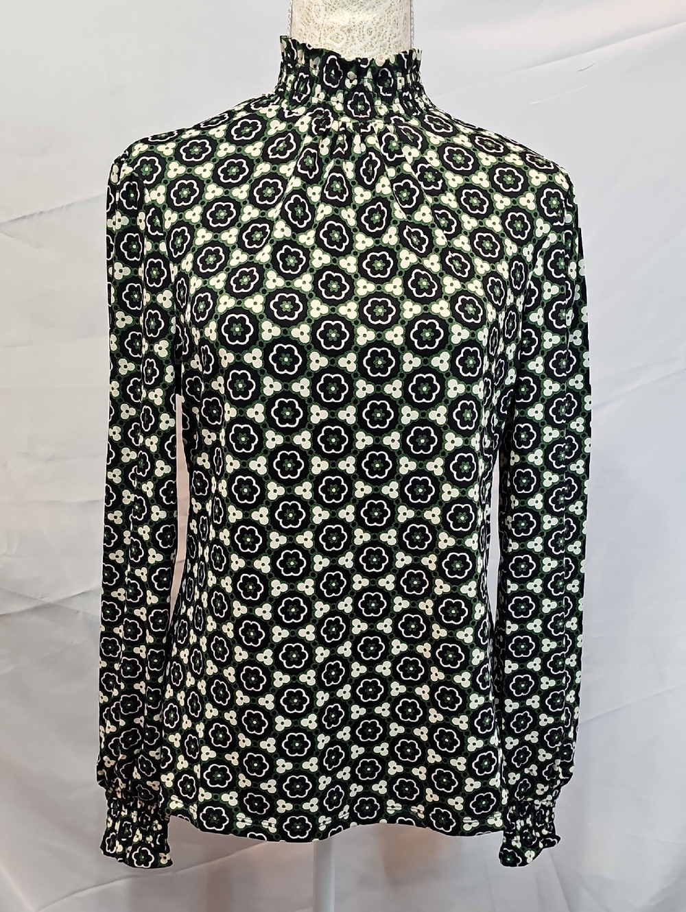 Mock Neck Floral-Print Long Sleeve Top - Black/Green
